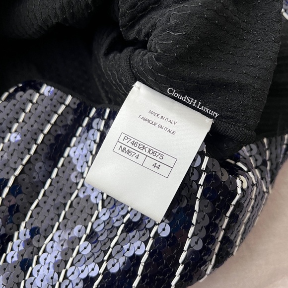 Auth Chanel 23s Sequin CC Logo Top P74612 - Size 44 - Picture 8 of 16
